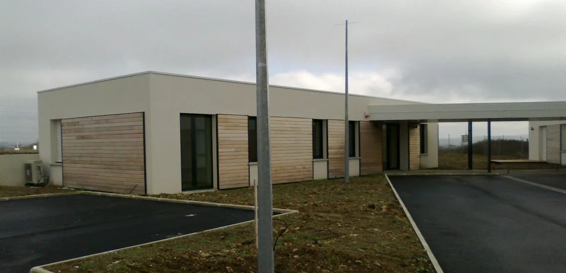 Construction de bâtiments de bureaux SAINT YRIEIX (16)