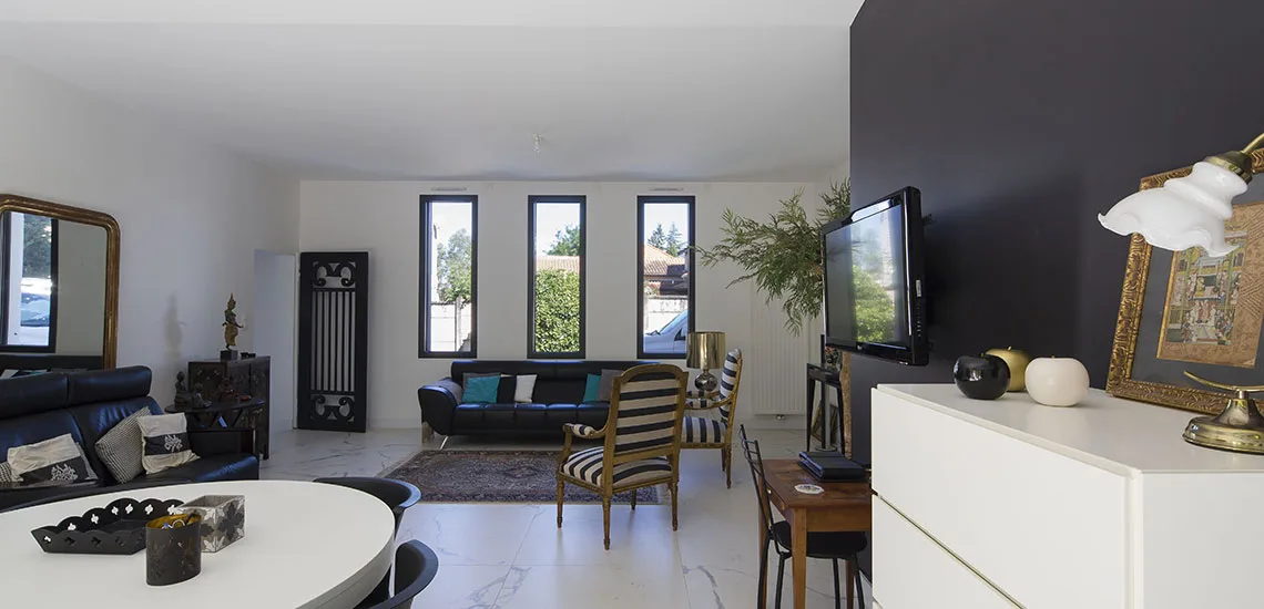 Réhabilitation d'une grange en maison d'habitation BRUGES (33)