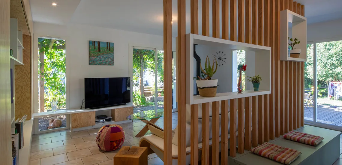 Réaménagement des espaces de vie d'une maison d'habitation à LEOGNAN (33)