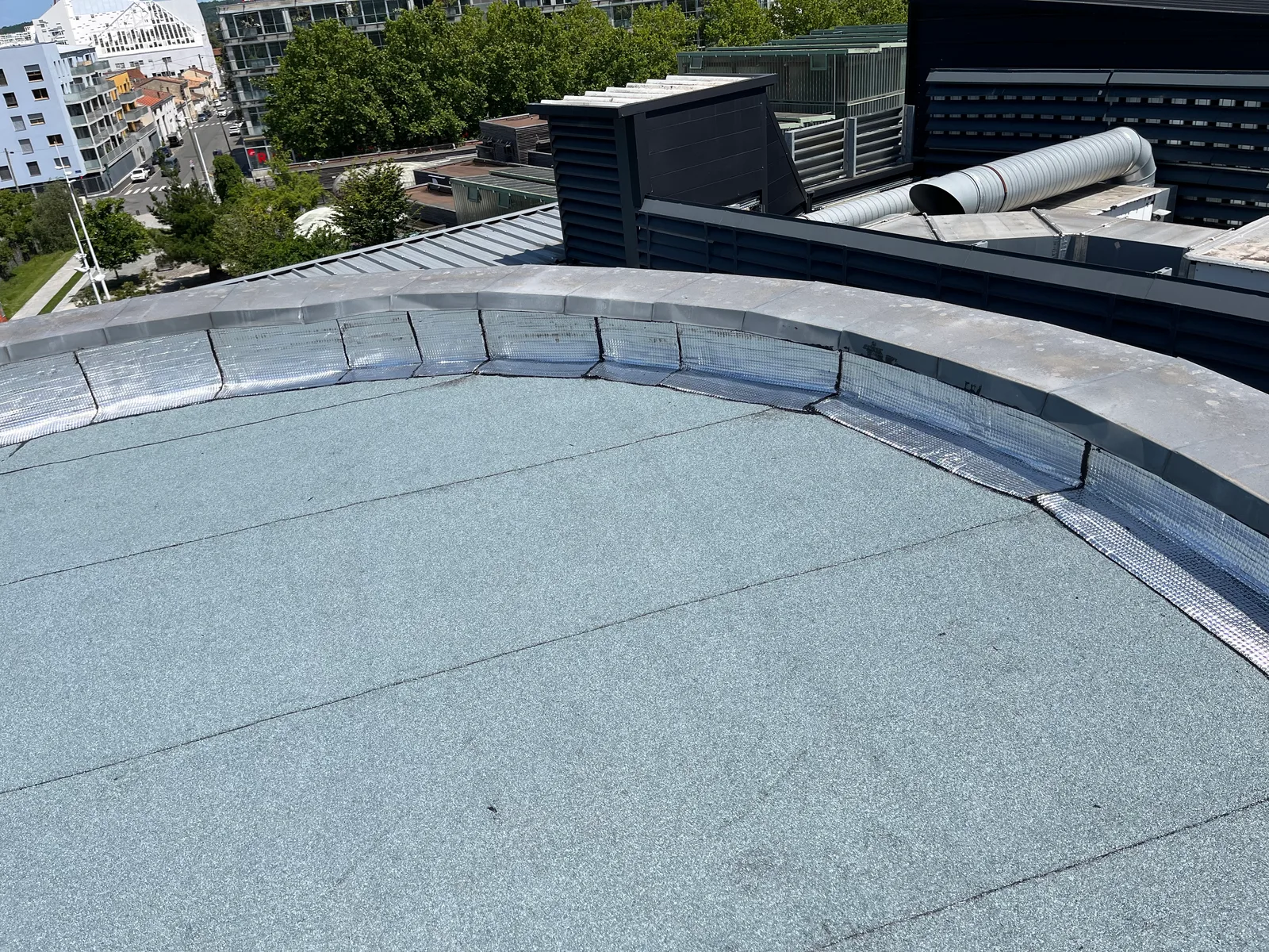 Réfection de l’étanchéité des toitures terrasses (33)