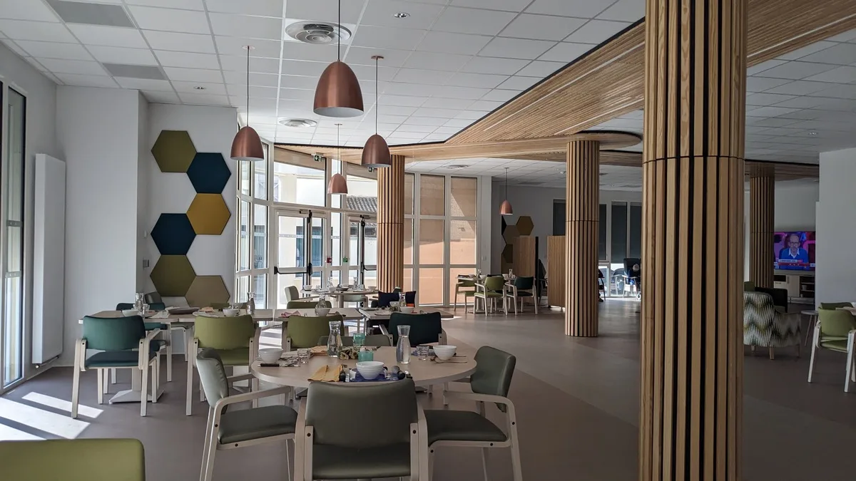 Réaménagement de la salle à manger et création d’un accueil au PPMS de MONSEGUR (33)