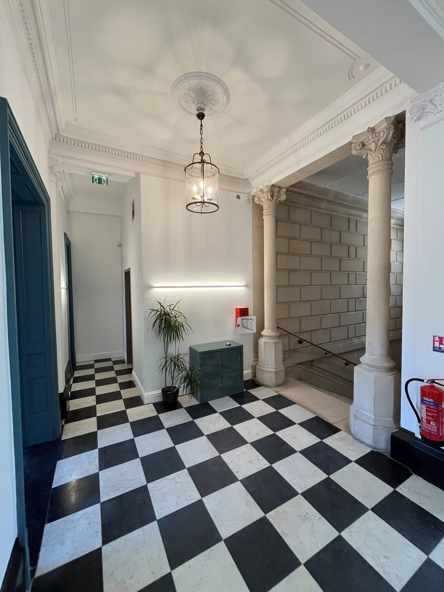 Réhabilitation d'un bâtiment anciens en bureaux